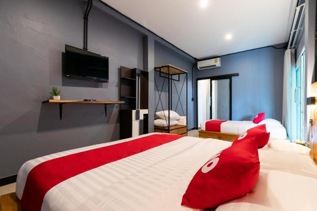 Oyo 75305 T Park Pak Chong Hotel Mu Si Buitenkant foto