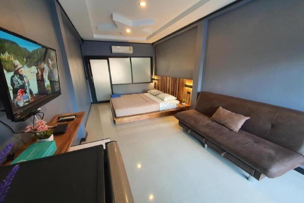 Oyo 75305 T Park Pak Chong Hotel Mu Si Buitenkant foto
